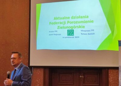 dr Jacek Krajewski