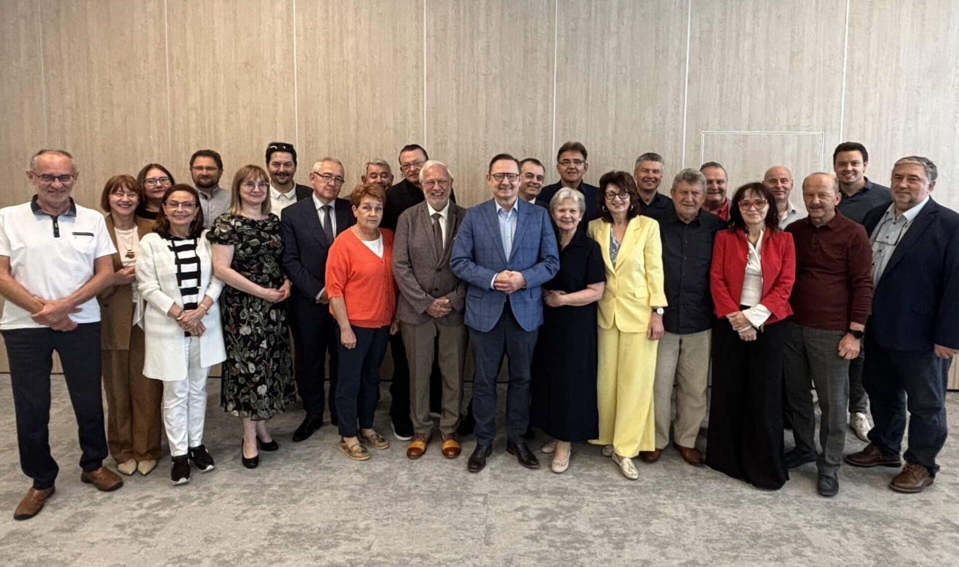 Walne Zgromadzenie Delegatów Porozumienia Zielonogórskiego (3) Walne Zgromadzenie Delegatów Porozumienia Zielonogórskiego